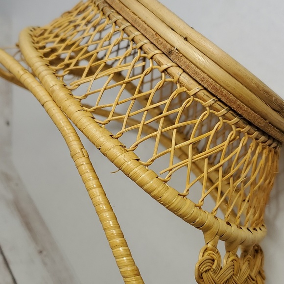 Vintage Wicker Basket - Picture 7 of 11